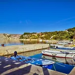 Ivan-5 By Interhome Apartamento