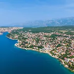 Ivan-5 By Interhome Maslenica