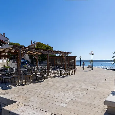 Ivan-5 By Interhome *