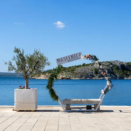 Ivan-5 By Interhome *