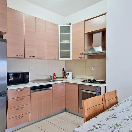 Apartman Ivan-5 By Interhome Maslenica